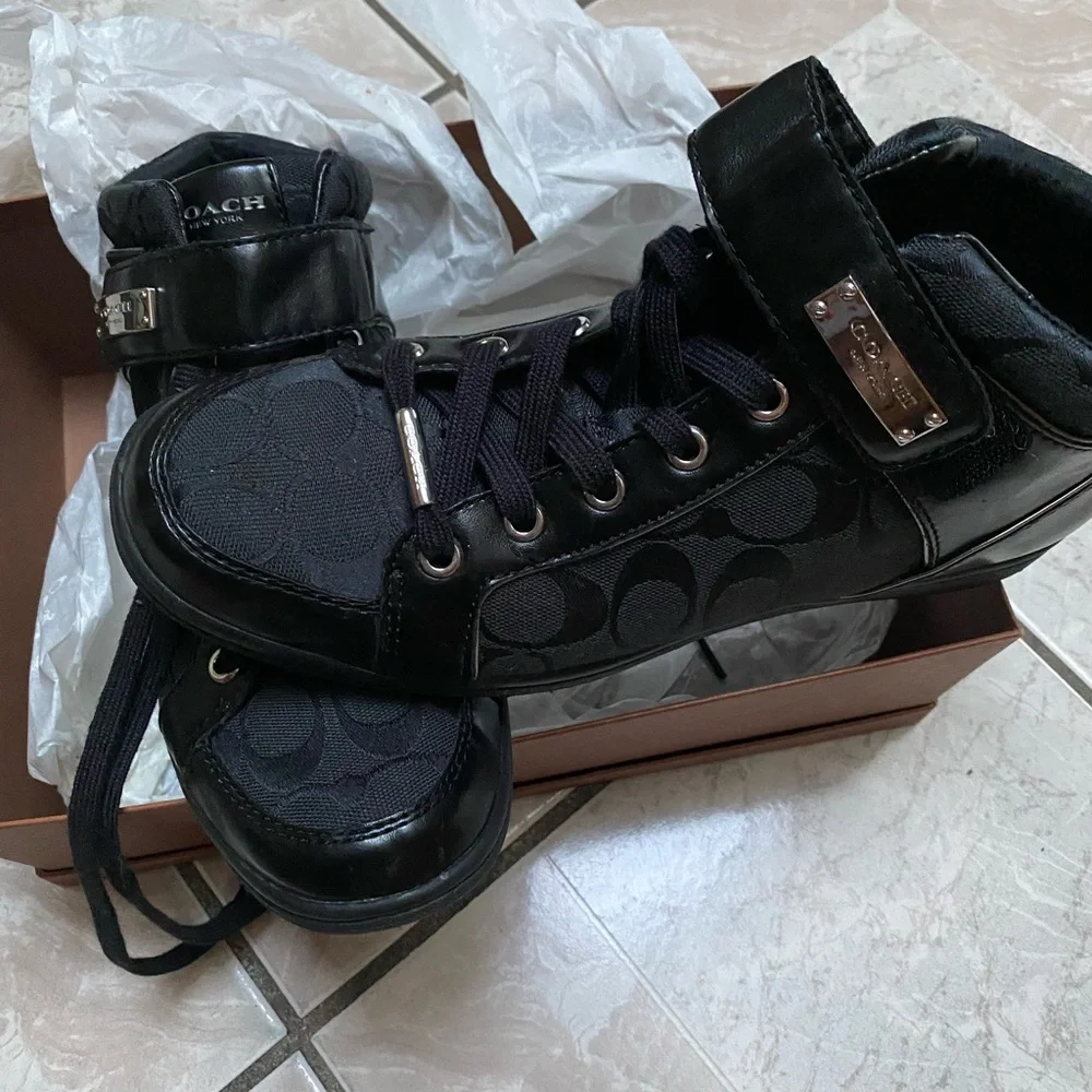 Coach Black Signature High-Top Sneakers with Logo Print